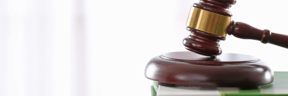 【6校比較表】司法試験/予備試験のおすすめ予備校|通学も通信(オンライン)も